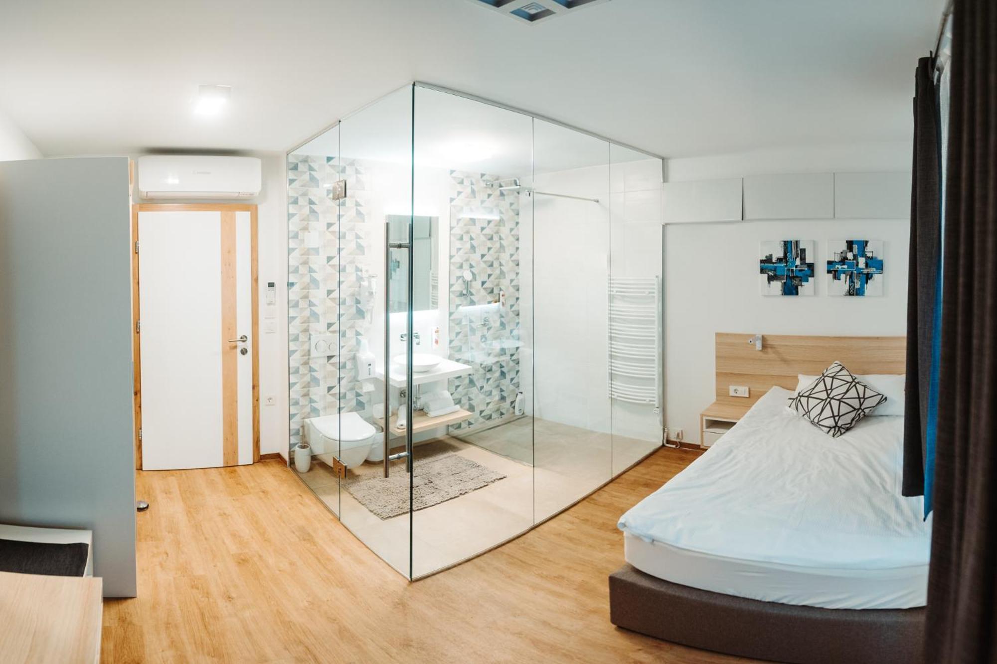 Hotel Gostilna Mueller Črnomelj Exteriér fotografie