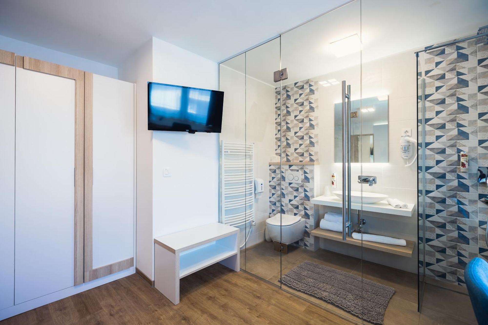 Hotel Gostilna Mueller Črnomelj Exteriér fotografie