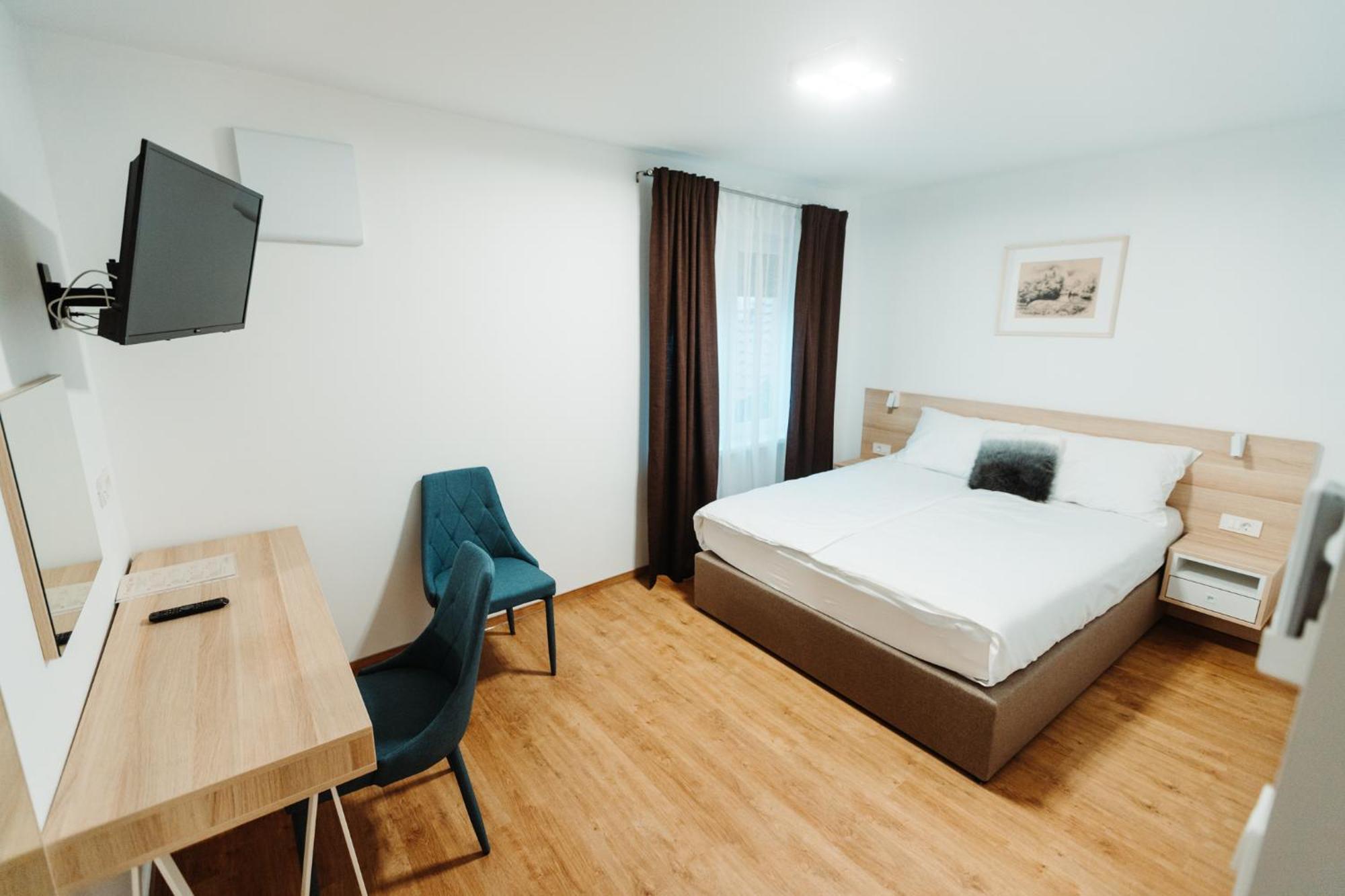 Hotel Gostilna Mueller Črnomelj Exteriér fotografie